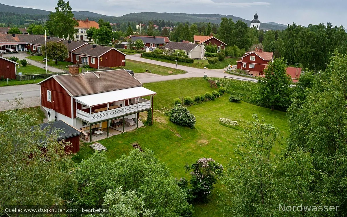 Mysigt hus för två familjer i hjärtat av Järvsö
