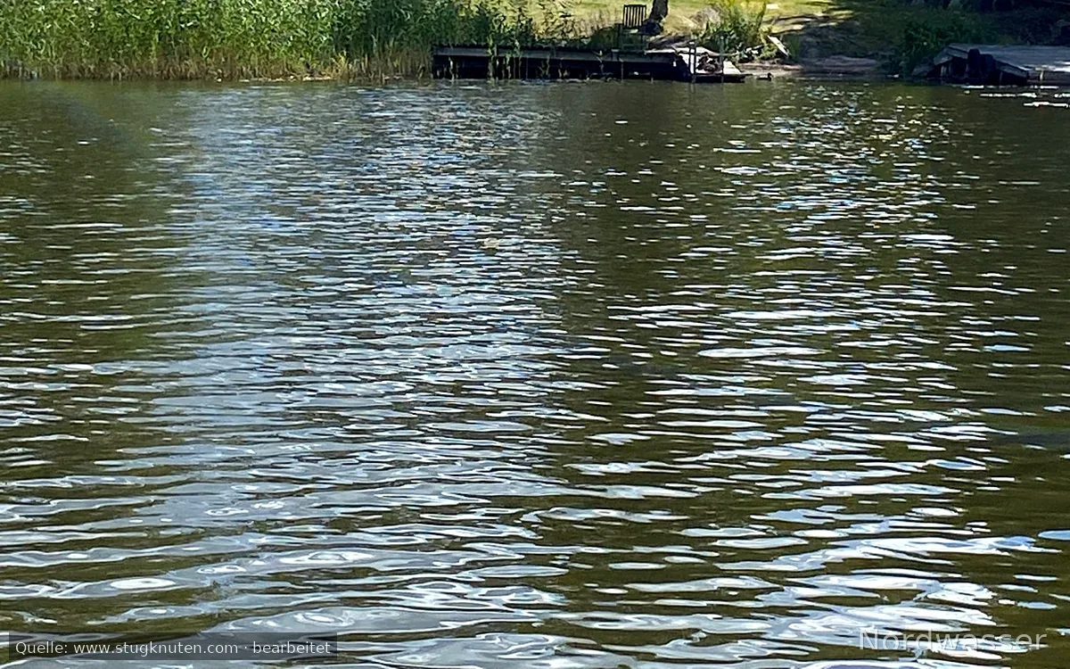 Fantastiskt hus vid Mälaren med egen brygga.