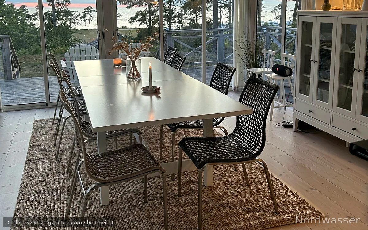 Stuga med havsutsikt i Sandhamn/Djupvik