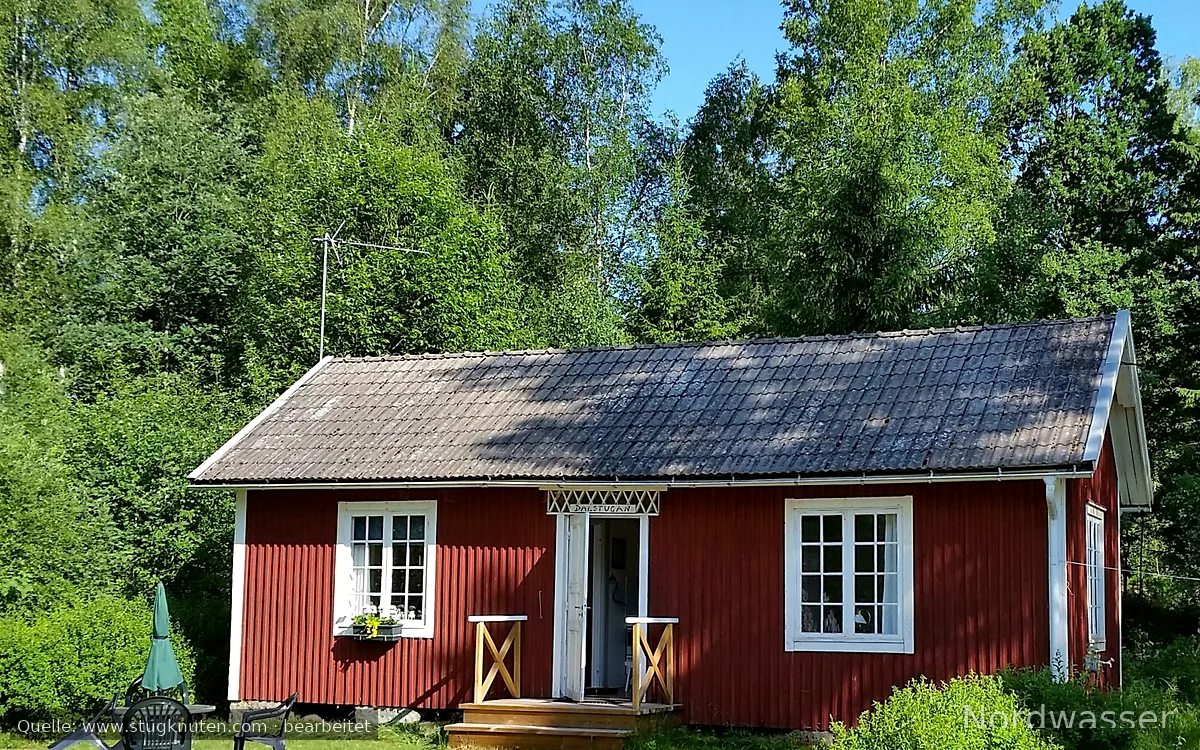 Stuga Smålands skogar nära sjöar och fiske