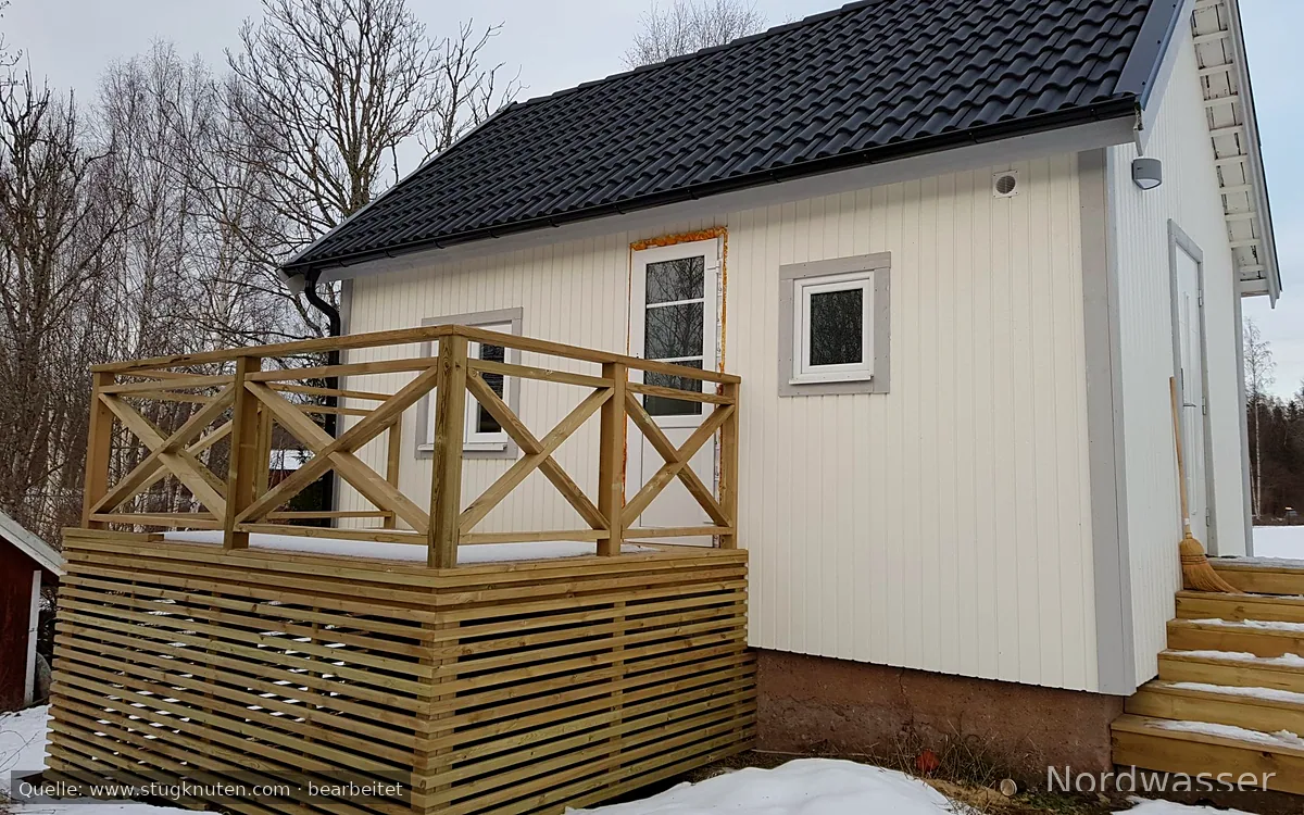 Liten stuga på hästgård