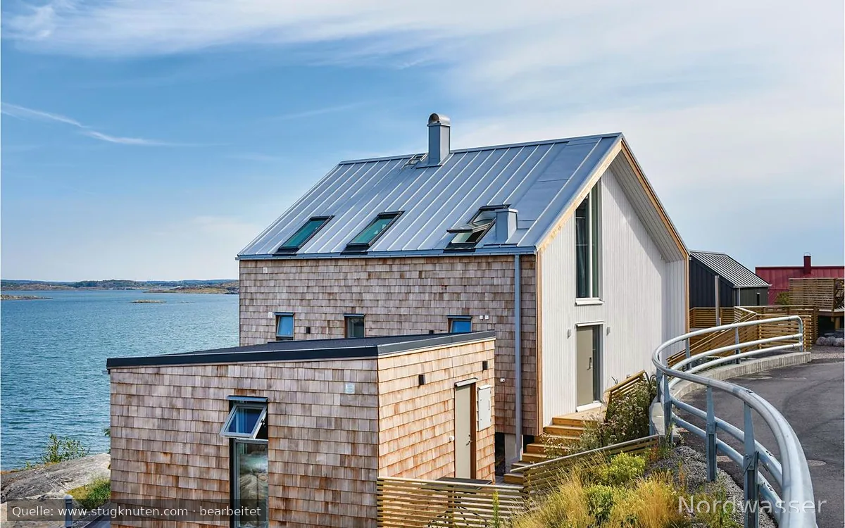 Hus för 6 med fantastisk havsutsik och sjöbod