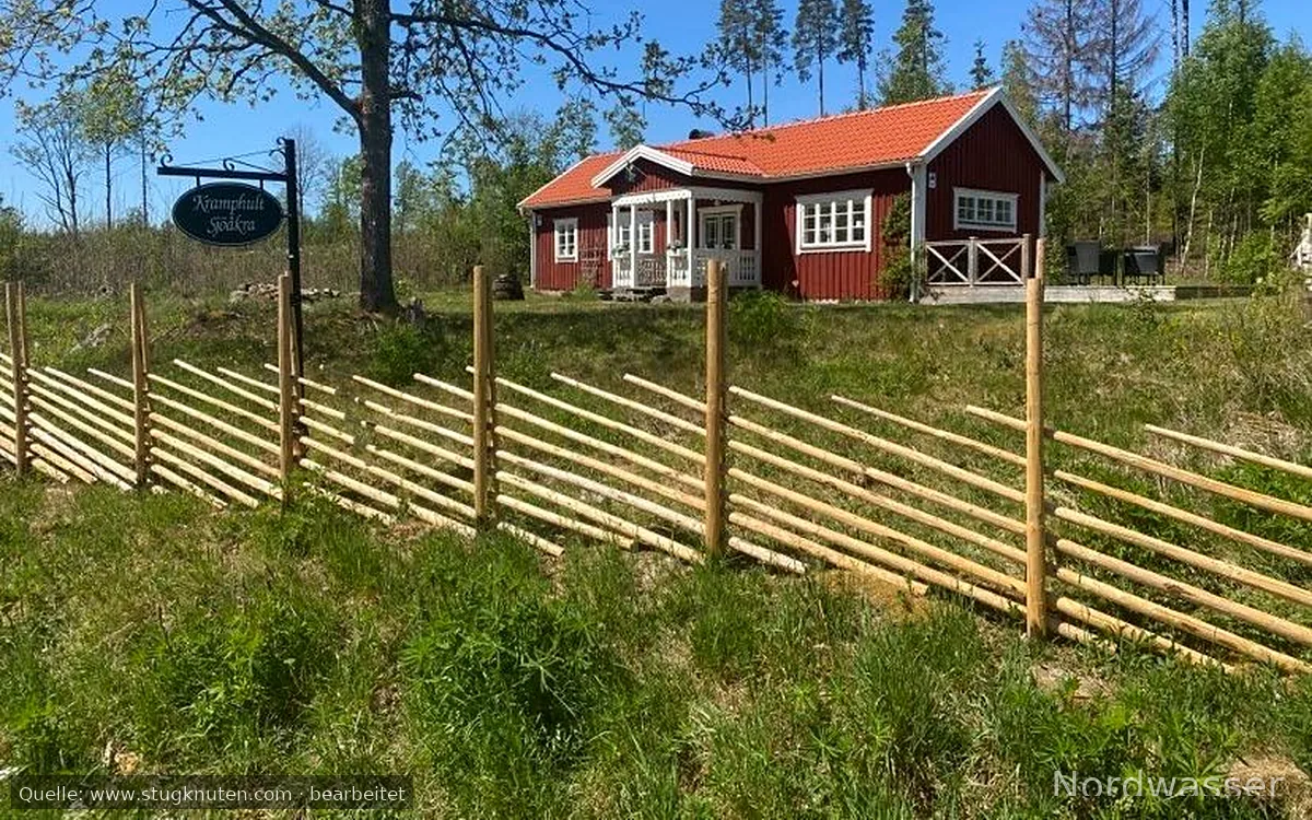 Charmig smålandsstuga - Sjöläge Stråken - Lammhult