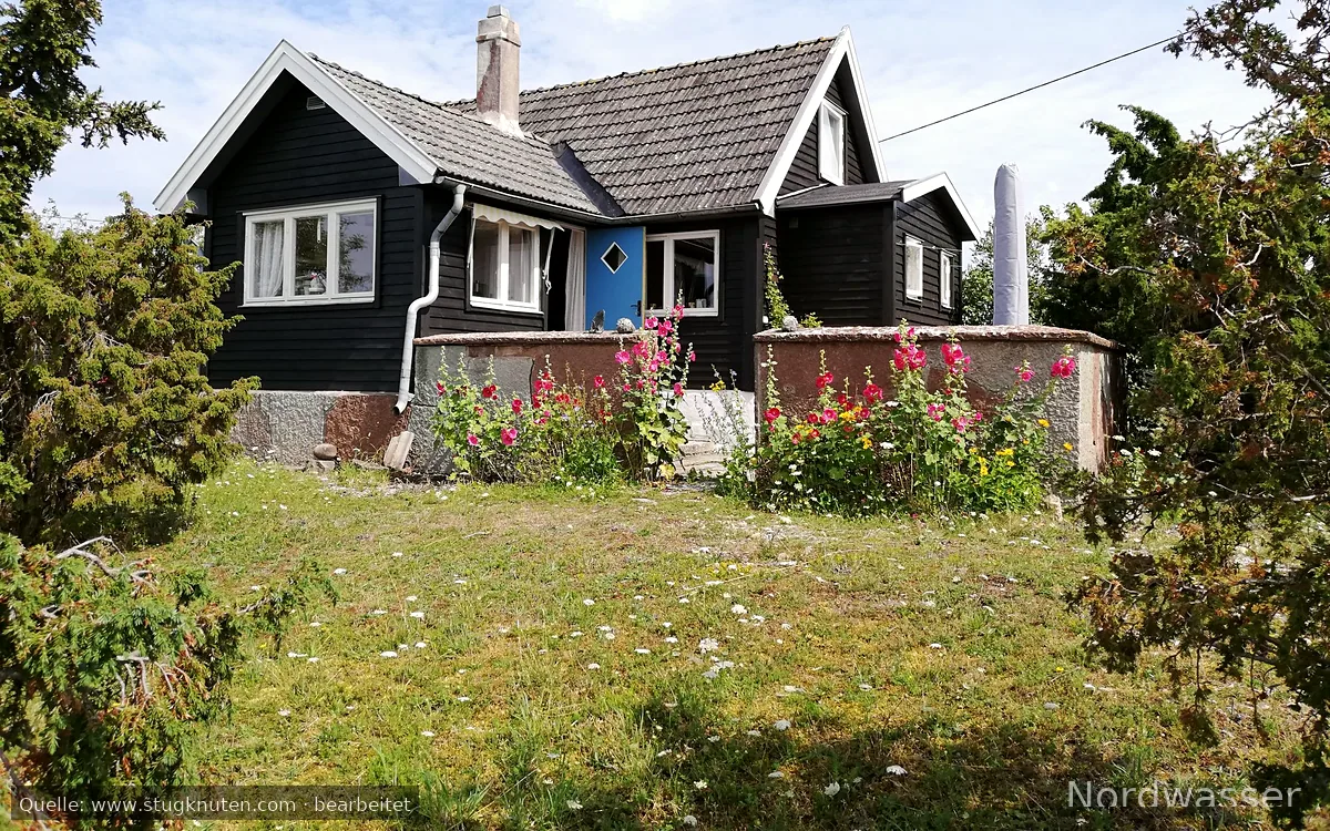 Sommarhus med avskilt, öppet läge. Havsutsikt