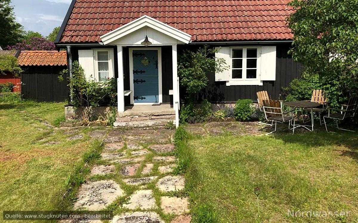 Mysig stuga med stor tomt i Vickleby