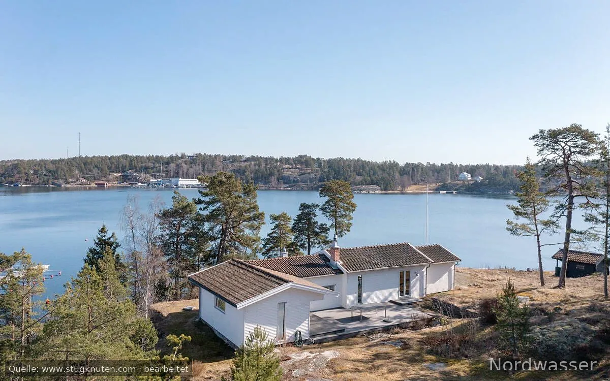 Spektakulär sjötomt, egen bastu, panorama utsikt