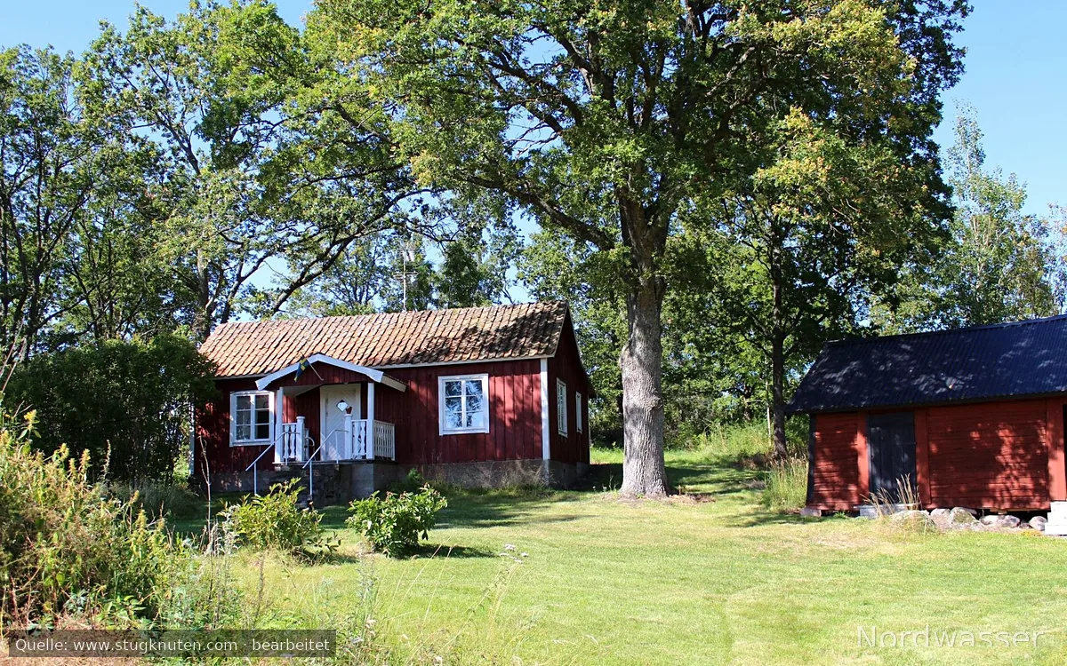 Charmiga hus på landet med vidsträckt utsikt