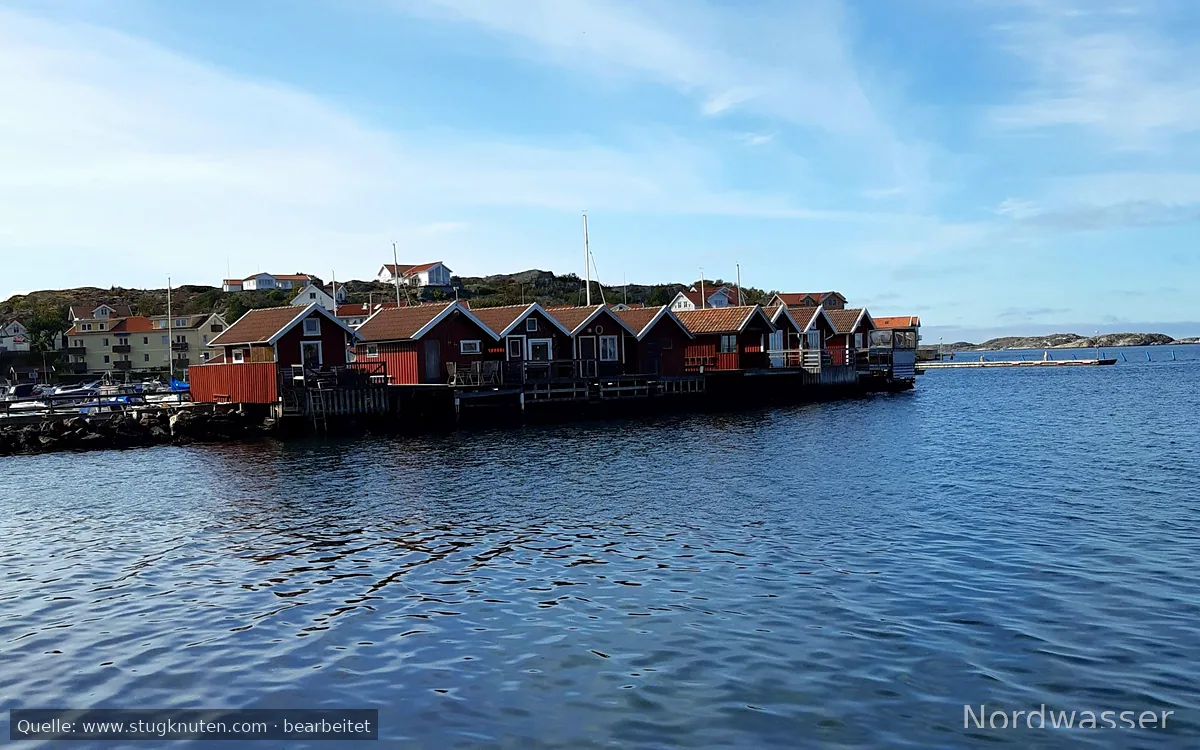 HUS BOHUSLÄN NÄRA BADSTRAND OCH BUTIKER