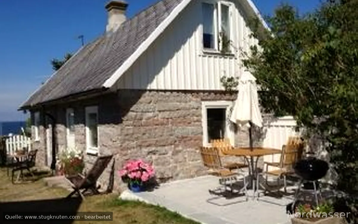 Öland Stenhus med havsutsikt i Sandvik